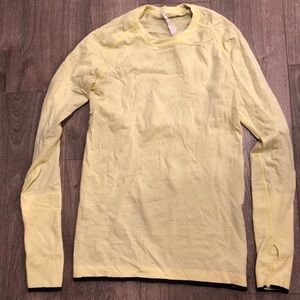 Lululemon long sleeve tee